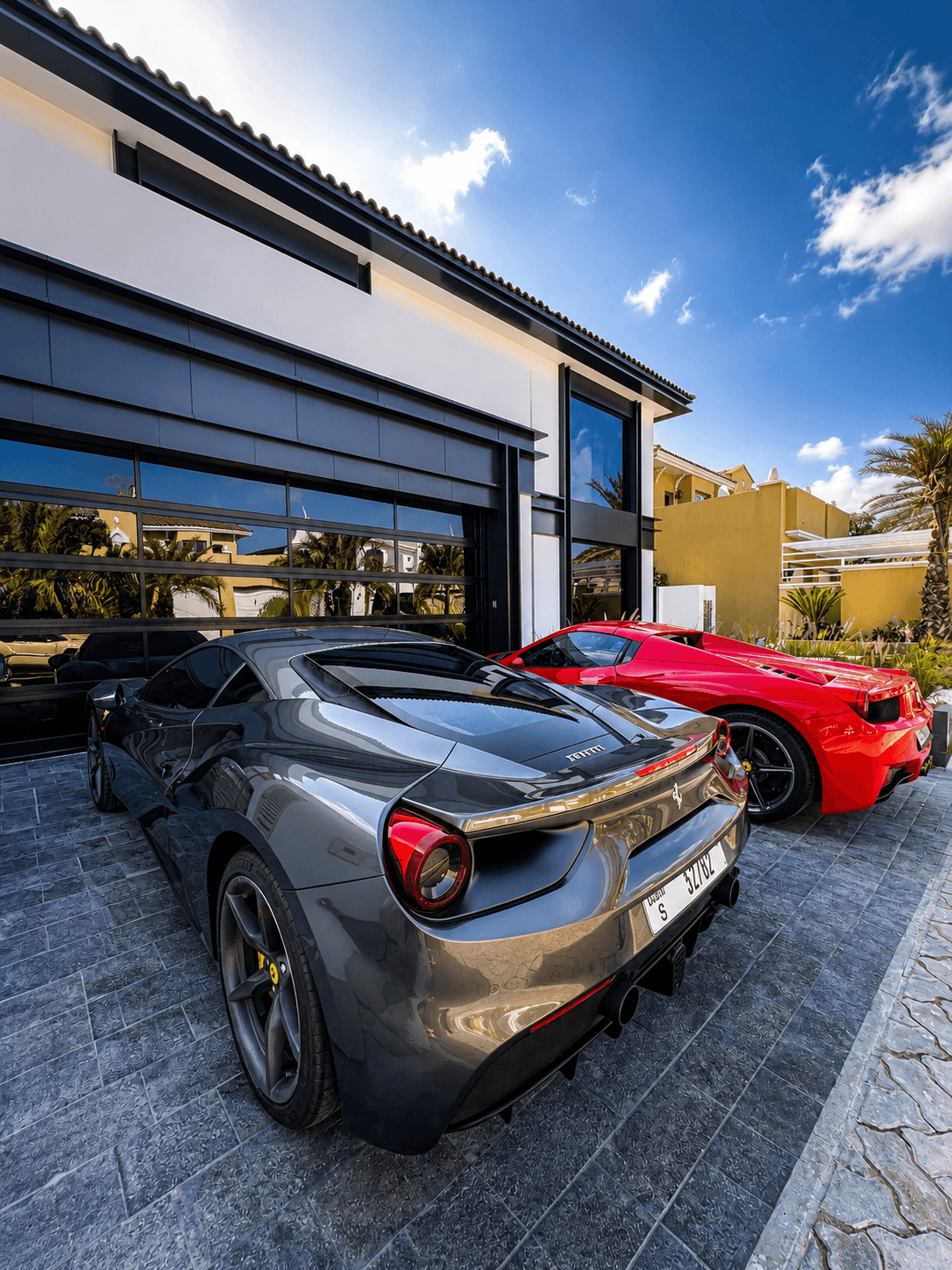 Luxury villa exterior — DCC architecture
